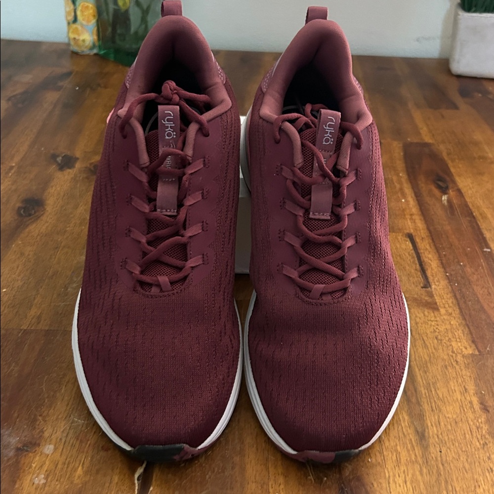Ryka Women's Burgundy Miriad Performance Athletic Walking Shoes  Sneakers..8.5